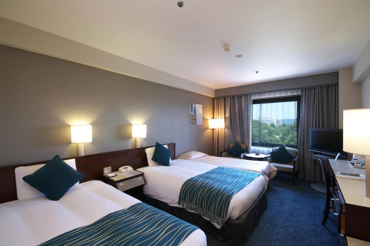 Toyama Daiichi Hotel Exteriör bild