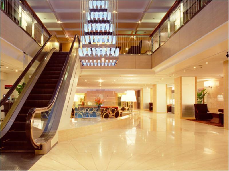 Toyama Daiichi Hotel Exteriör bild